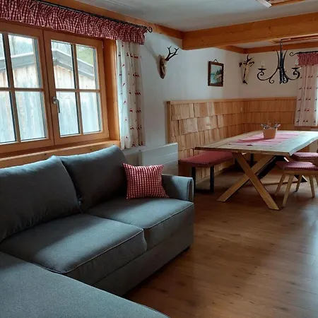 Fritz Hunting Apartment